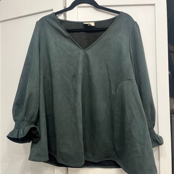 TUCKERNUCK Malachite Suede Easton Blouse in green size XXL - Picture 2 of 6
